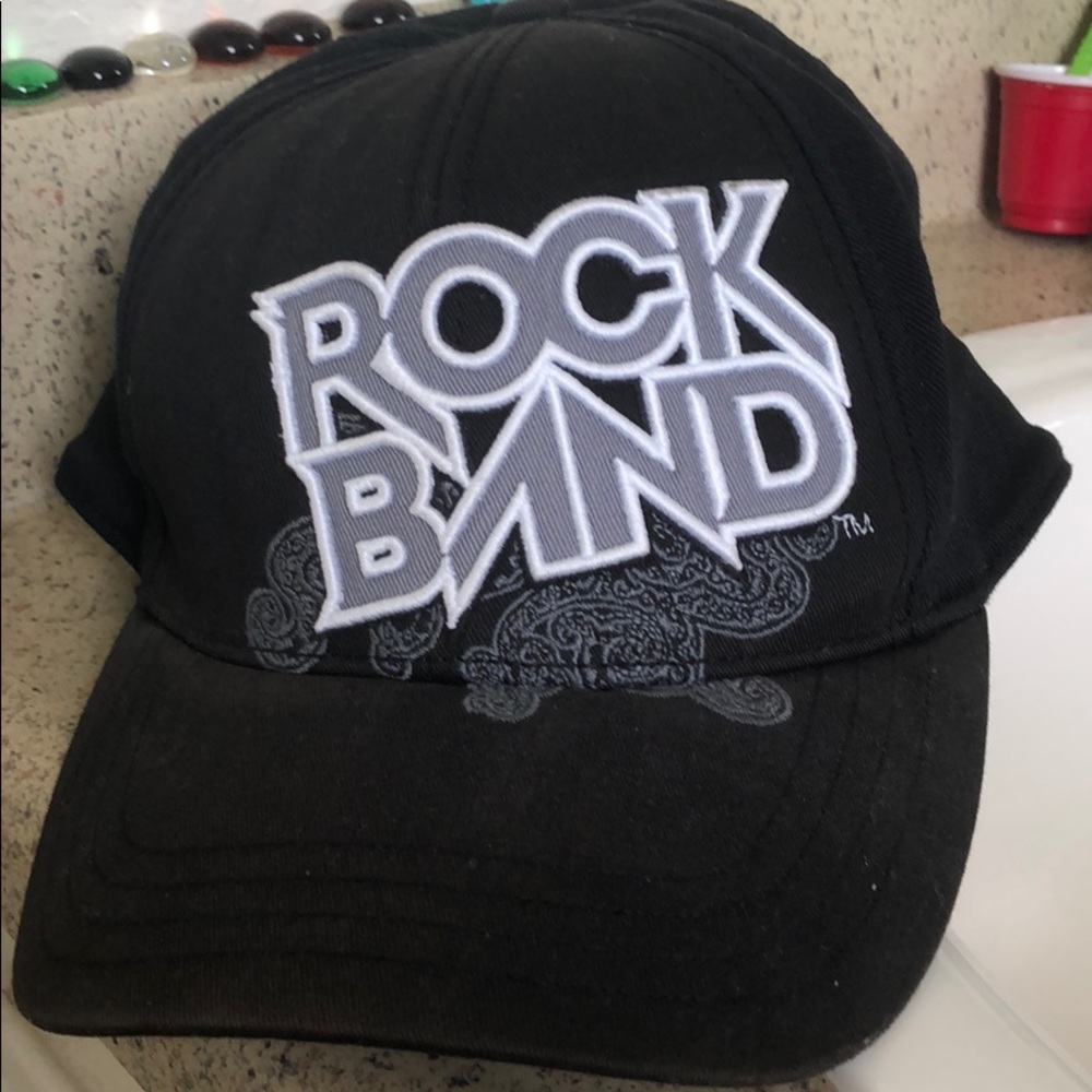 Rock Band hat